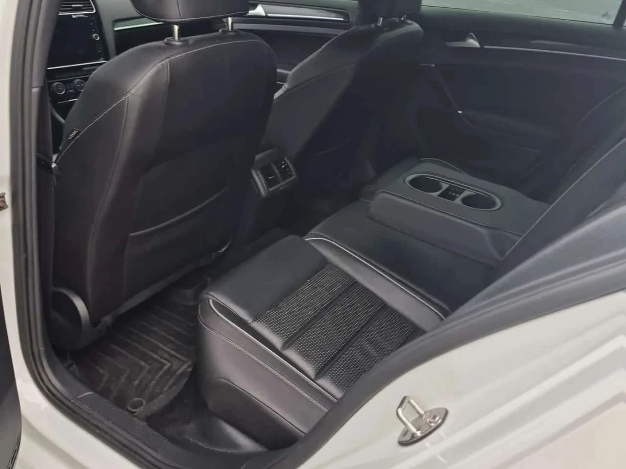 VW Golf, снимка 12 - Автомобили и джипове - 56689914