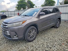 ������ Toyota Highlander