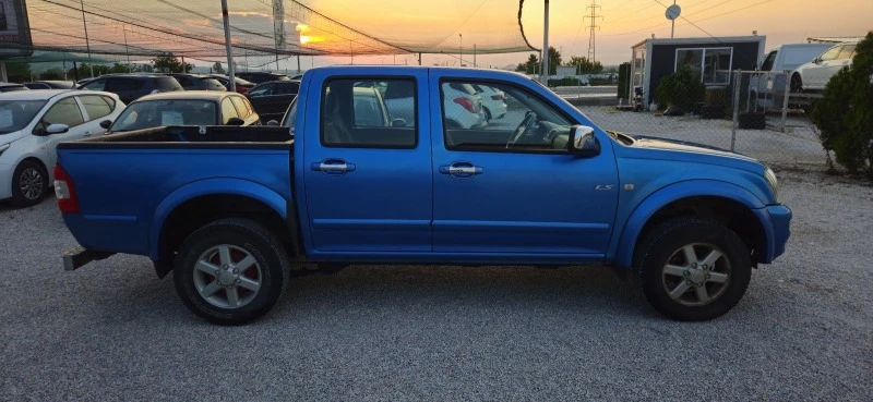 Isuzu D-max 3.0tdi.131кс.клима.ТОП.състояние, снимка 4 - Автомобили и джипове - 46110490