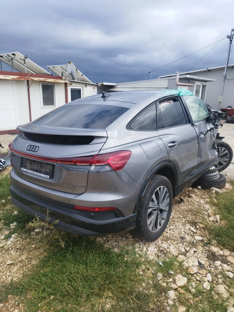 Audi Q4 50 E Tron, снимка 3 - Автомобили и джипове - 52079922
