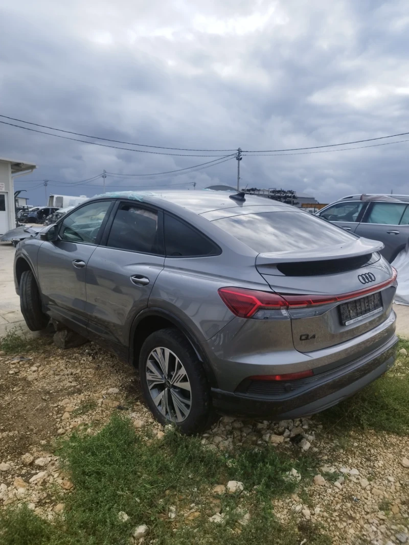 Audi Q4 50 E Tron, снимка 4 - Автомобили и джипове - 52079922