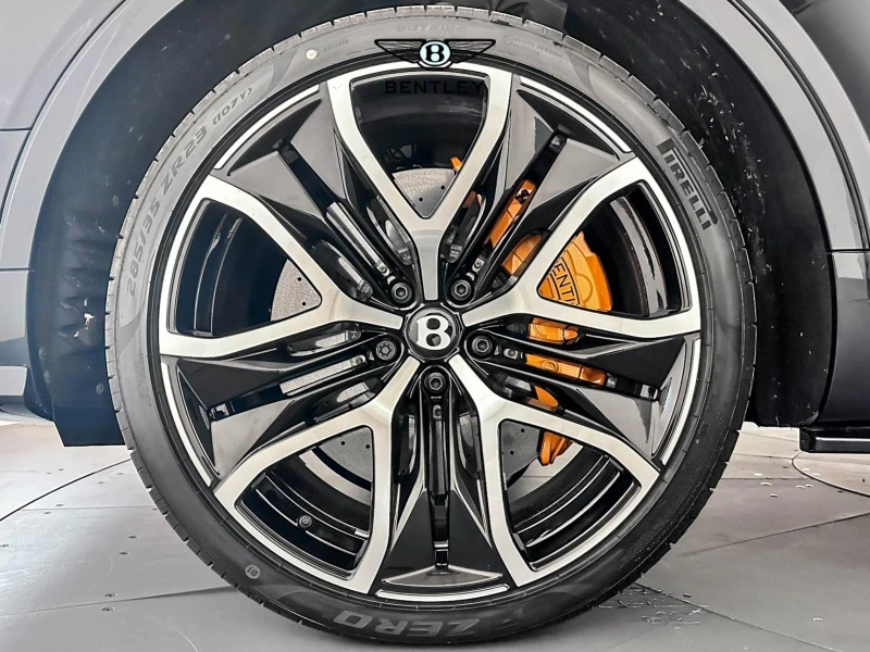 Bentley Bentayga SPEED/NEW MODEL/NAIM/PANO/HEAD UP/TOURING/, снимка 8 - Автомобили и джипове - 53364967