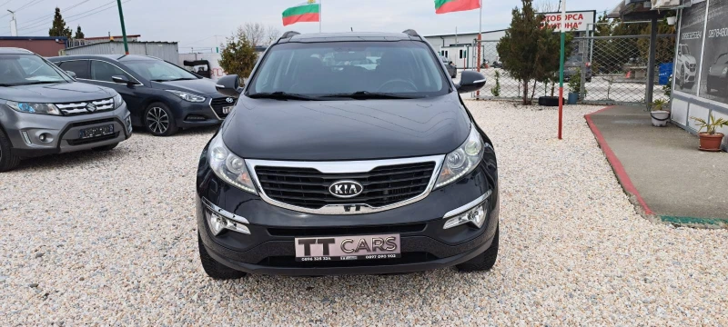 Kia Sportage 2.0 CRDI 4X4 АВТОМАТ, КОЖА, НАВИ, ПОДГРЕВ, снимка 2 - Автомобили и джипове - 53479143