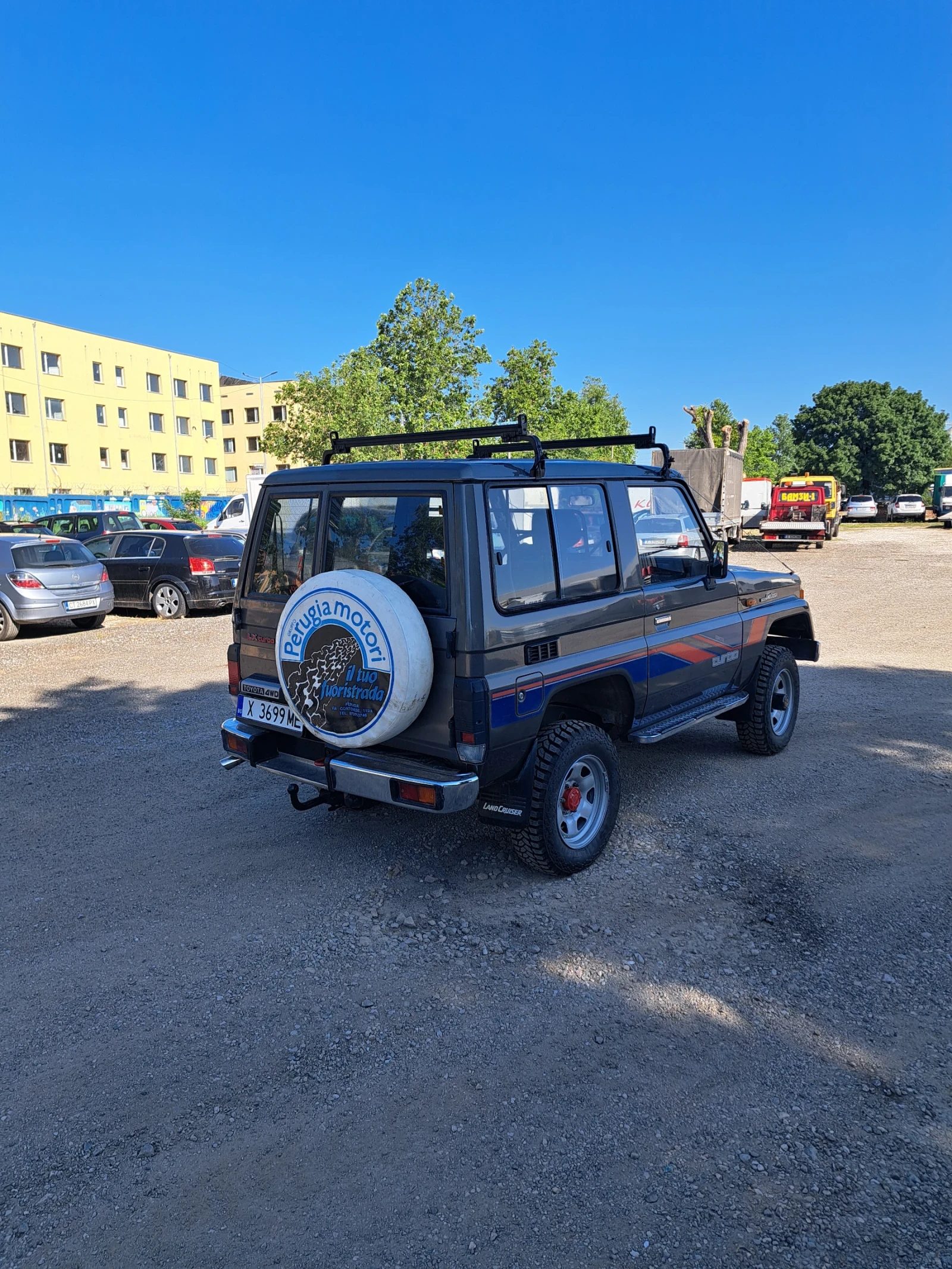 Toyota Land cruiser 2.4tdi   джипката е за ценители на марката - изображение 4