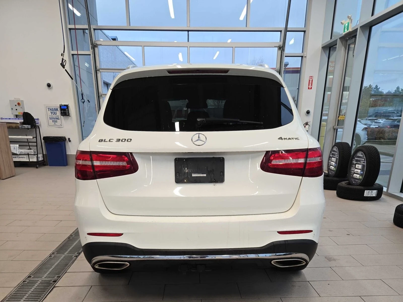 Mercedes-Benz GLC 300 AMG-line* Камера* Blind spot* Пано* Подгрев - изображение 5