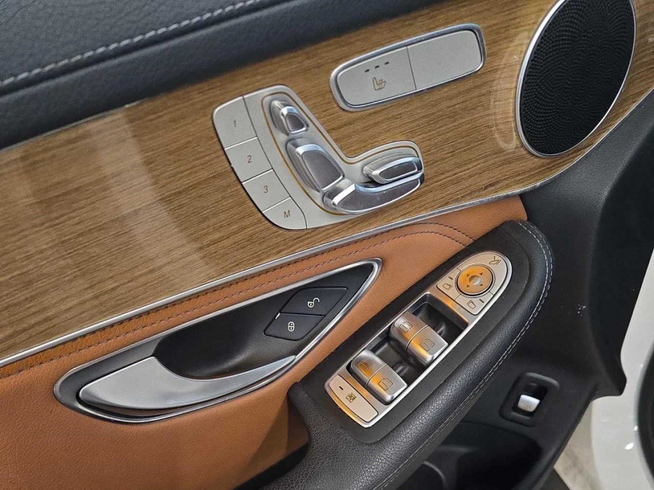 Mercedes-Benz GLC 300 AMG-line* * Blind spot* *  | Mobile.bg   11