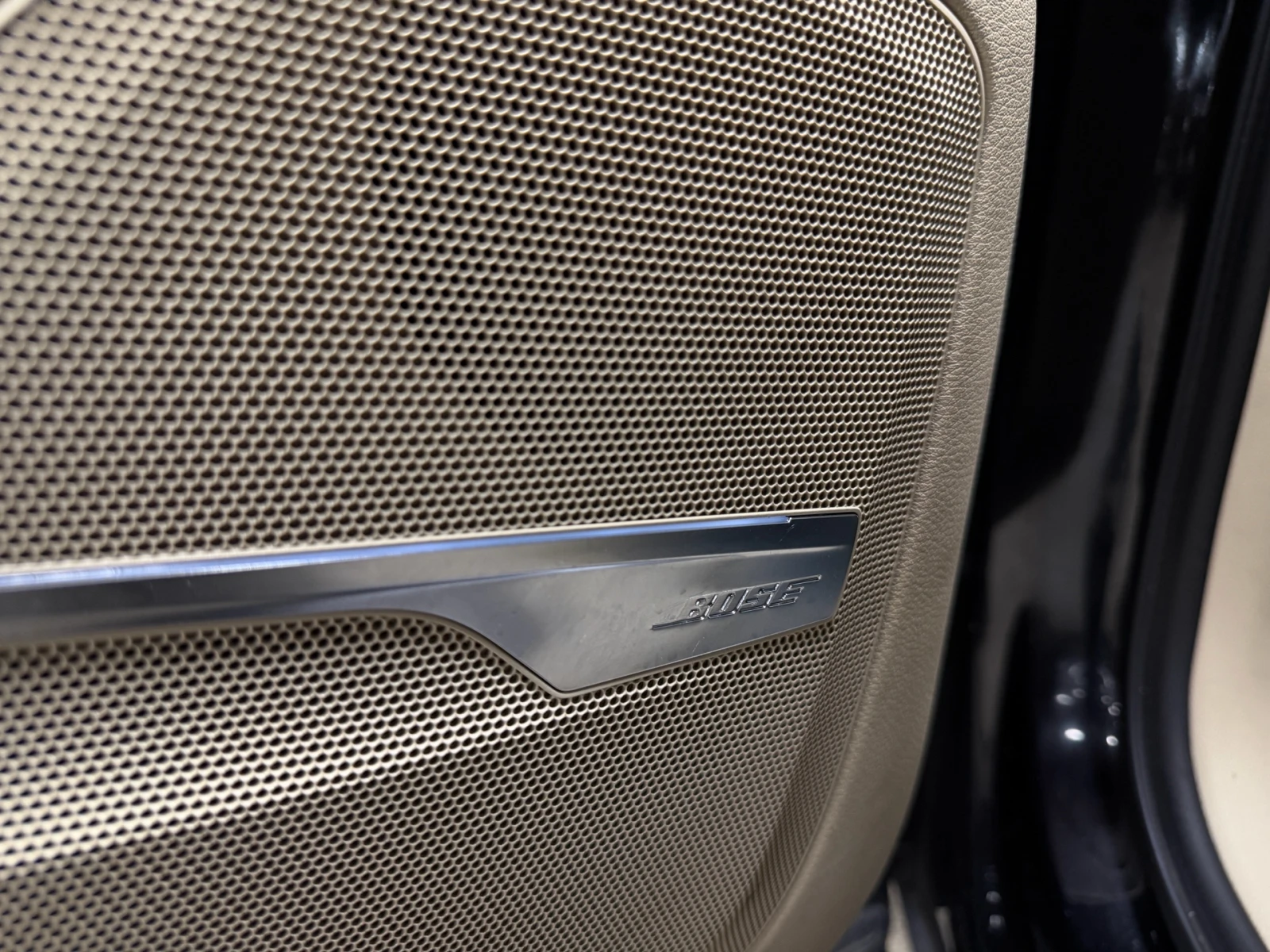 Audi Q7 3.0 TFSI Quattro / TECHNIK / PANO / 7 SEATS / BOSE - изображение 7