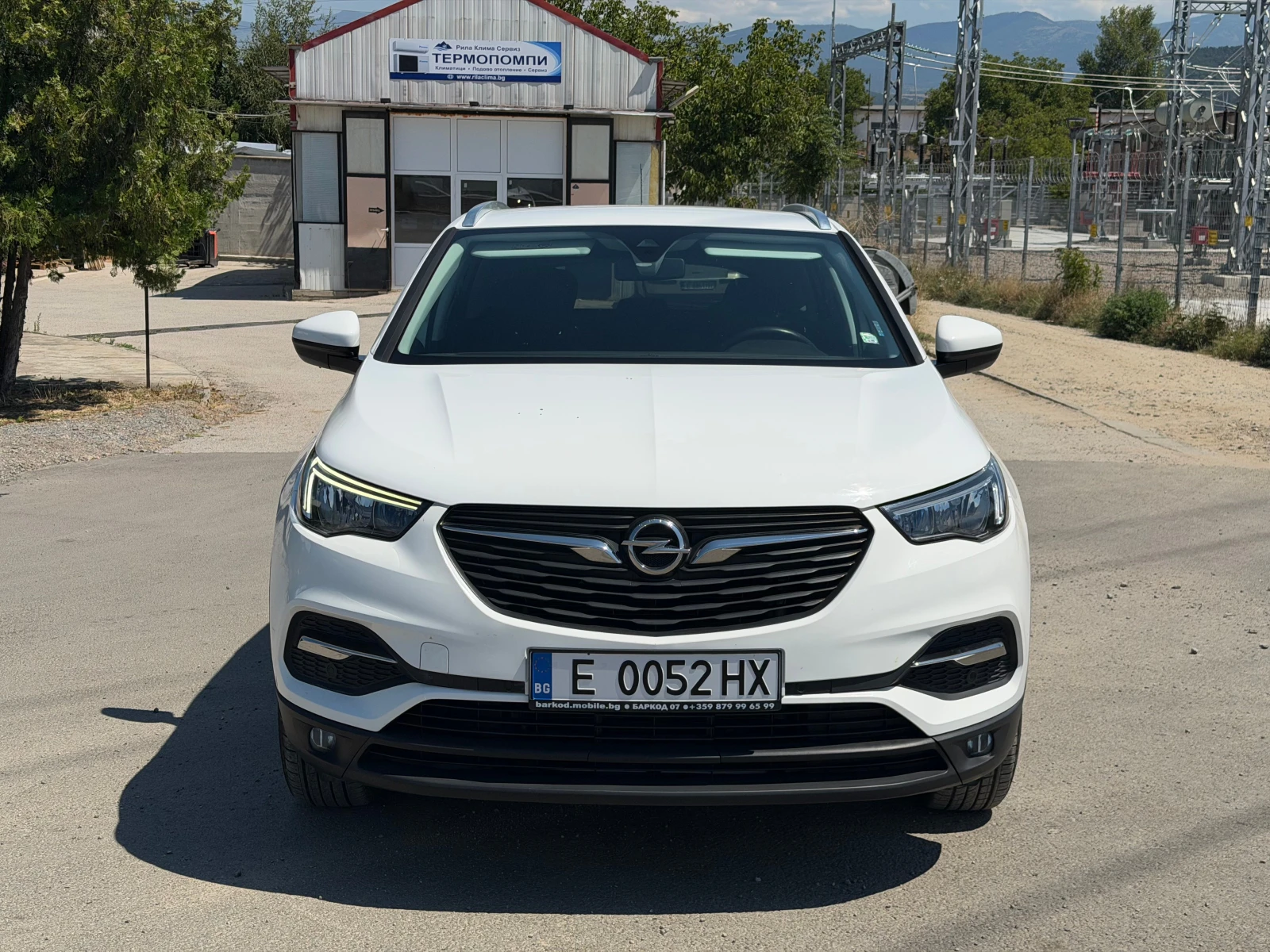 Opel Grandland X 1.6HDi 120/E6, снимка 2 - Автомобили и джипове - 53417067