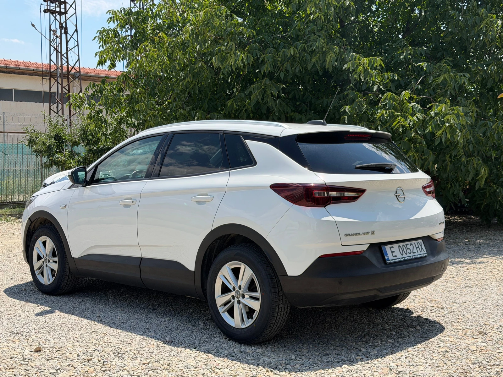 Opel Grandland X 1.6HDi 120/E6, снимка 5 - Автомобили и джипове - 53417067