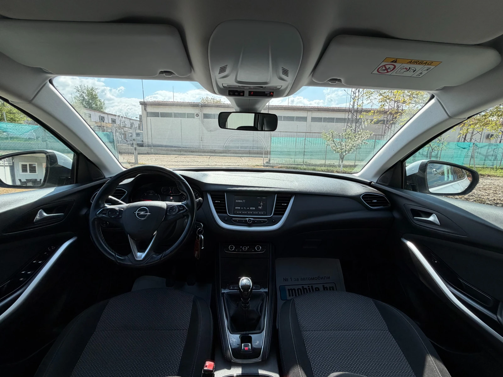 Opel Grandland X 1.6HDi 120/E6, снимка 10 - Автомобили и джипове - 53417067