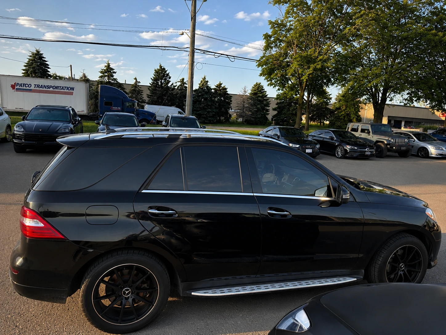 Mercedes-Benz ML 350 AMG| AirMatic| 360| Harman/Kardon| Keyless, снимка 3 - Автомобили и джипове - 55082953