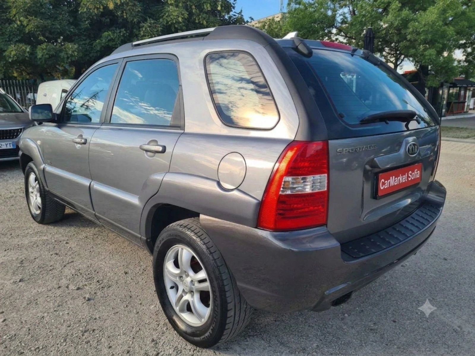 Kia Sportage 2.0CRDI 108p.s  4x4, снимка 7 - Автомобили и джипове - 55609641