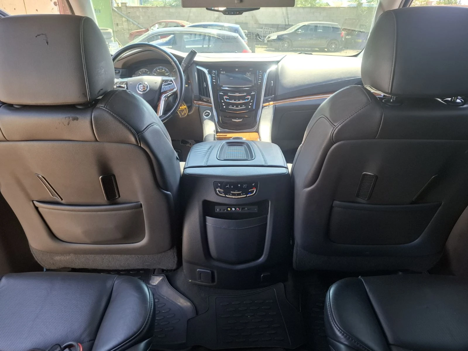 Cadillac Escalade Platinum, снимка 14 - Автомобили и джипове - 55731948