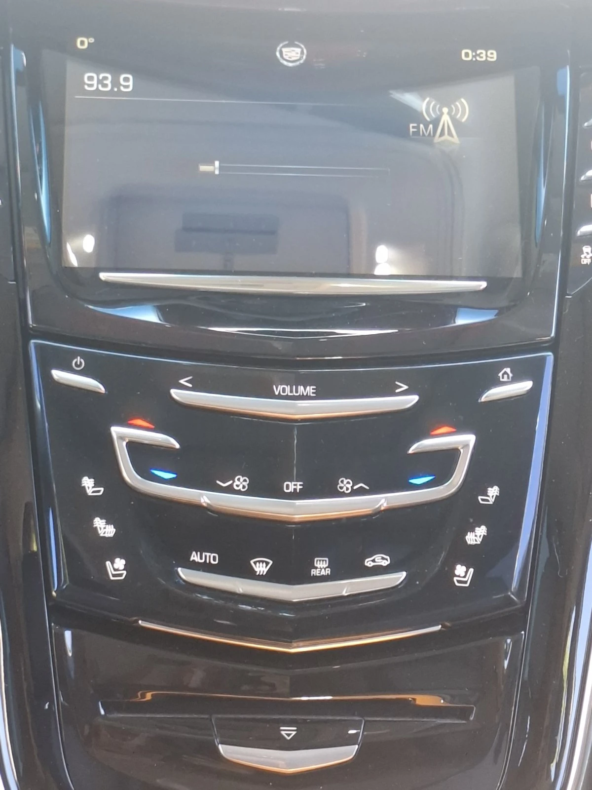 Cadillac Escalade Platinum, снимка 10 - Автомобили и джипове - 55731948