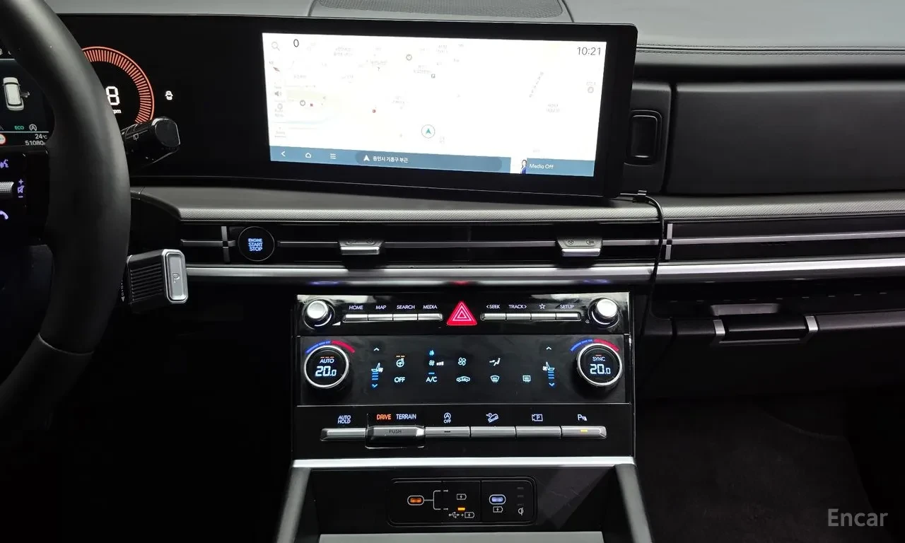 Hyundai Santa fe Head-Up Display* 360  Surround* Parking Assist, снимка 10 - Автомобили и джипове - 55843695