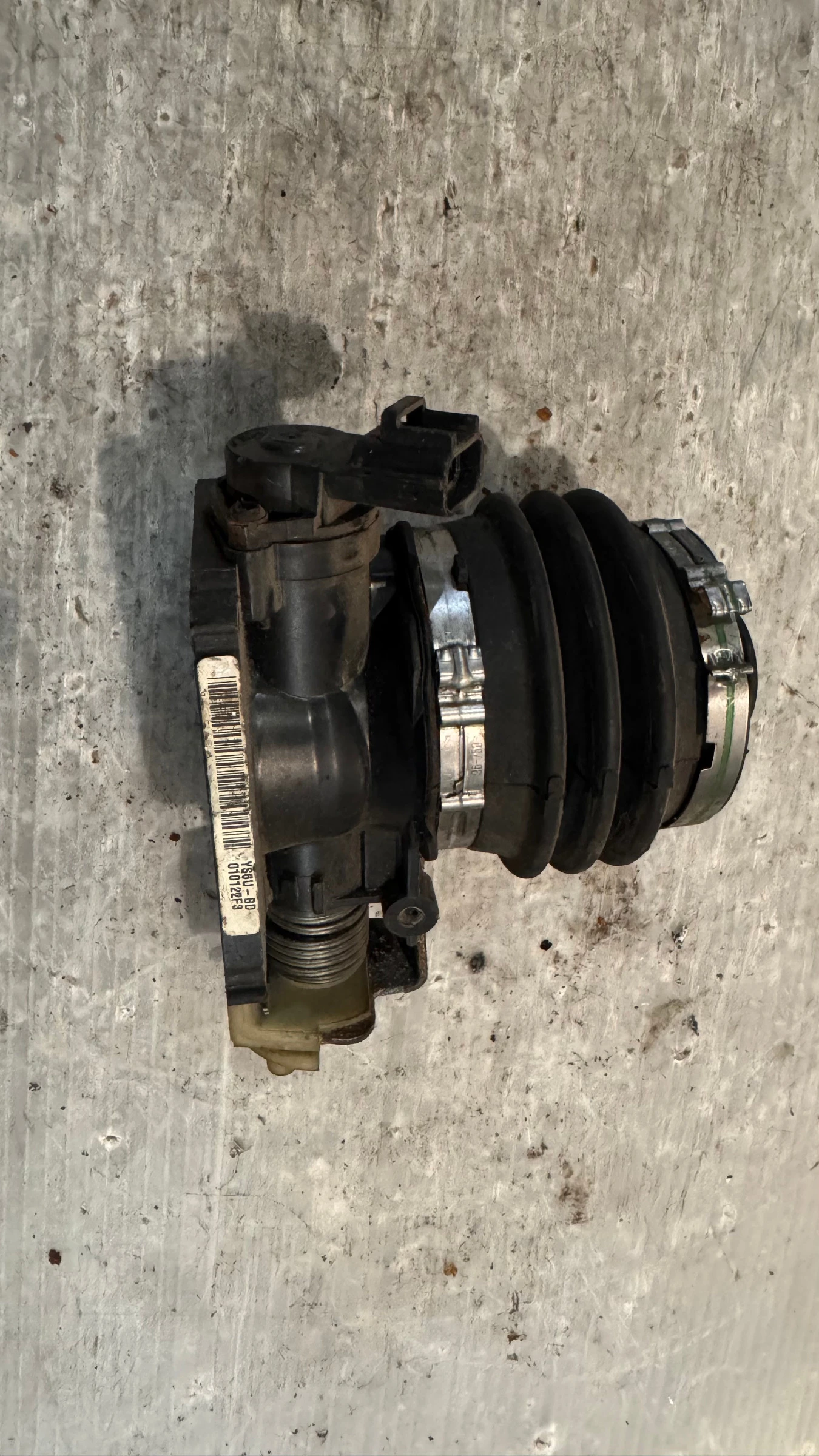 ��������� ����� �� Ford Fiesta -  XS4U-9E927 / YS6U-DB / 010122F3 | Mobile.bg � ����������� 1