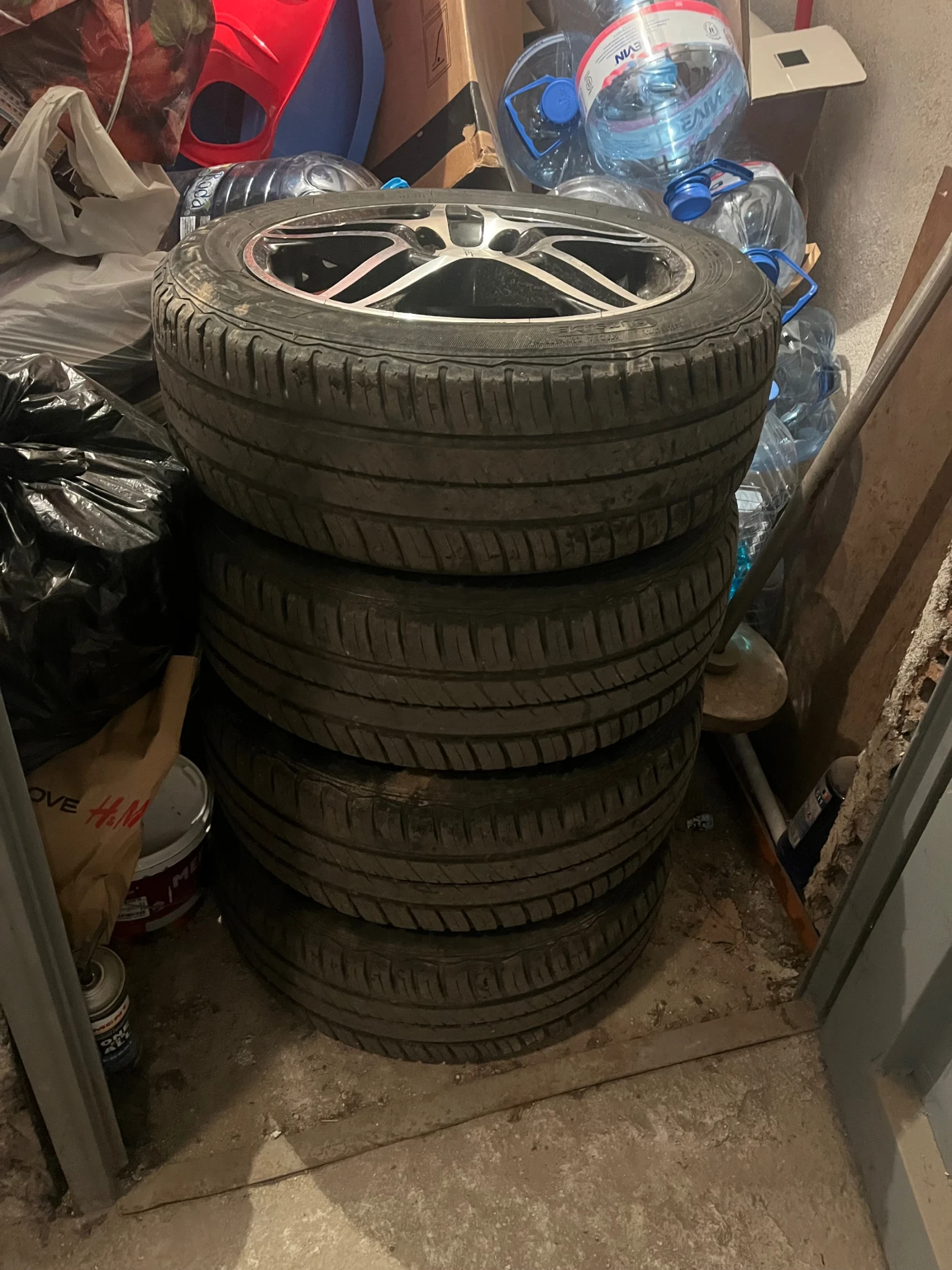 Джанти за Mitsubishi Carisma, снимка 2 - Гуми и джанти - 54775054