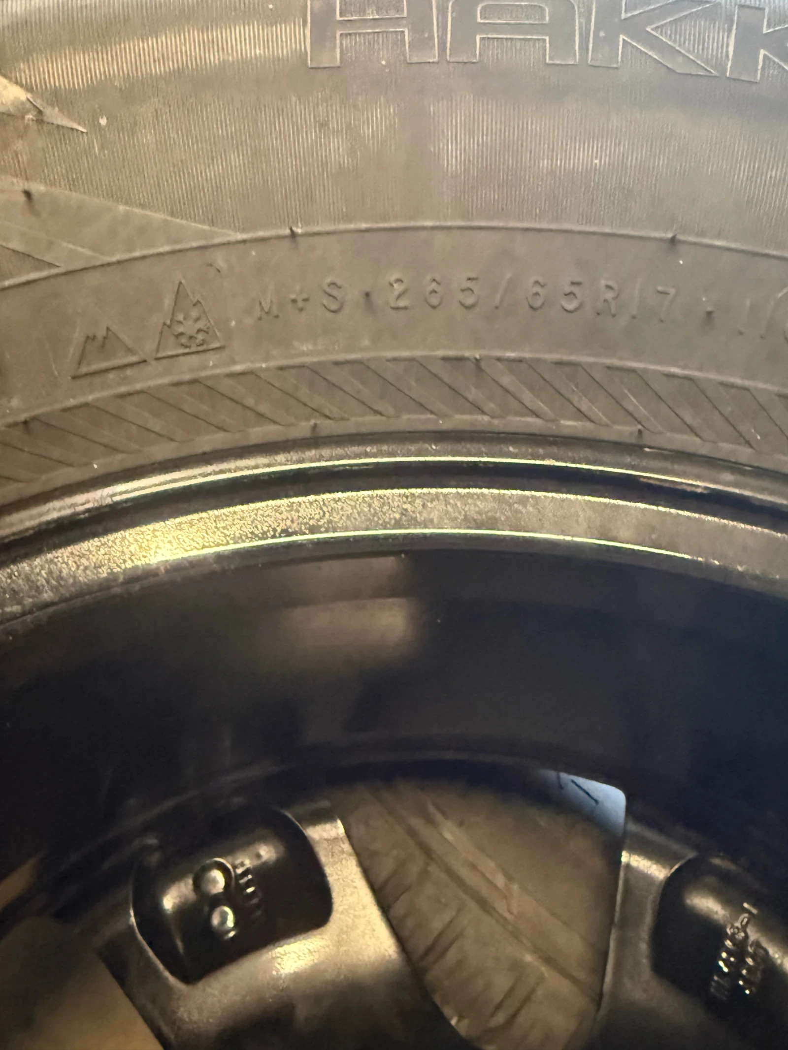 Гуми с джанти Nokian 265/65R17, снимка 5 - Гуми и джанти - 55451604
