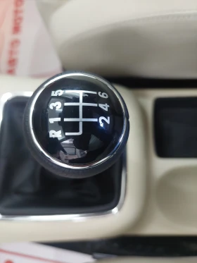 VW Golf 2.0 tdi FACELIFT, снимка 8