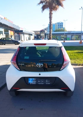 Toyota Aygo 1.0 EURO 6B в гаранция  - 5900 € / 11539.40 лв. - 34421663 3