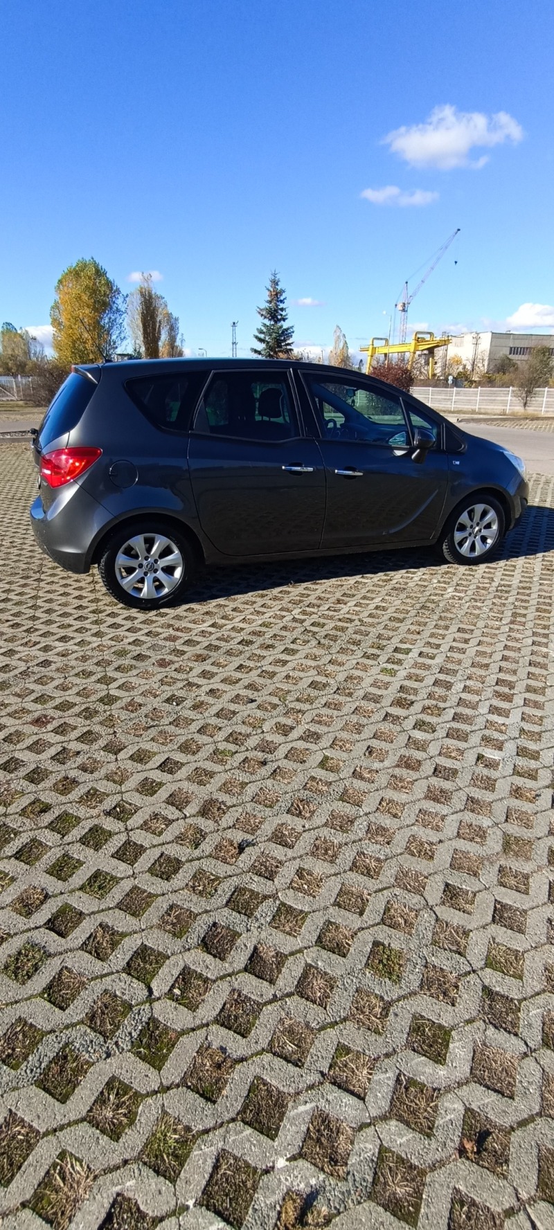 Opel Meriva, снимка 3 - Автомобили и джипове - 46147936