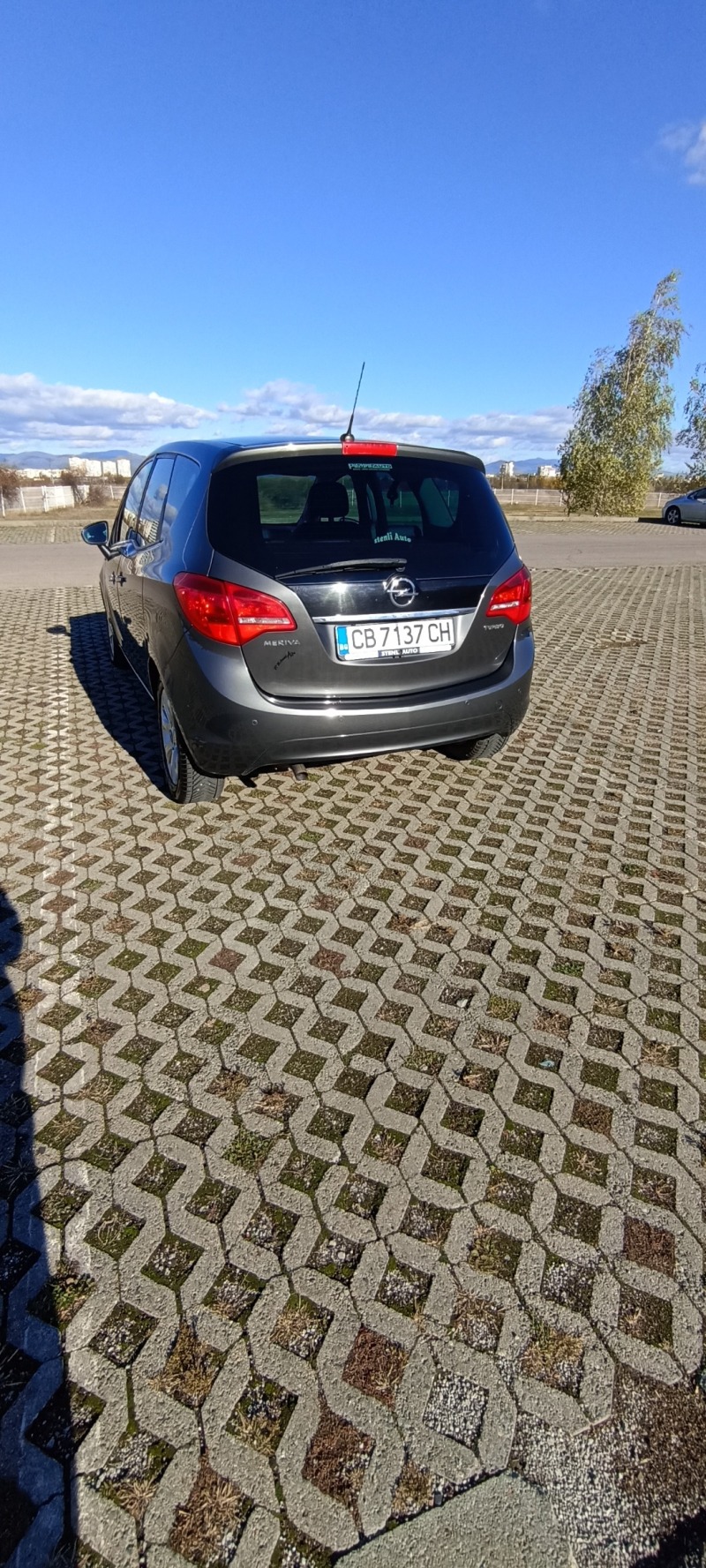 Opel Meriva, снимка 2 - Автомобили и джипове - 46147936