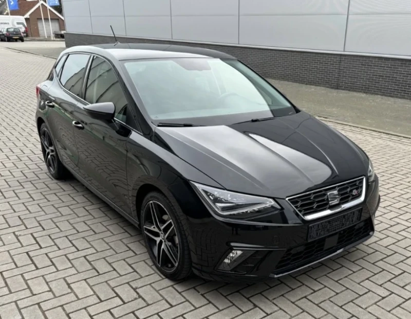 Seat Ibiza Ibiza FR Package 1.6 TDI 2019 , снимка 2 - Автомобили и джипове - 47900752