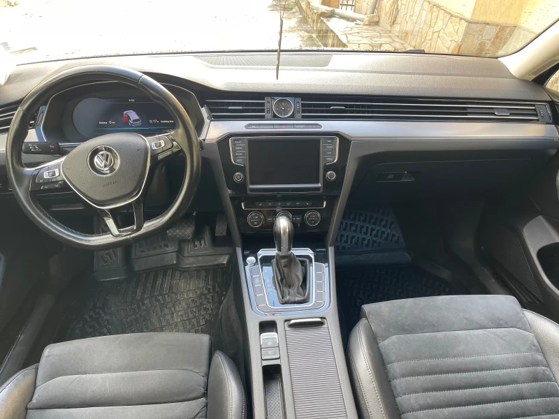 VW Passat B8, снимка 12 - Автомобили и джипове - 48564893