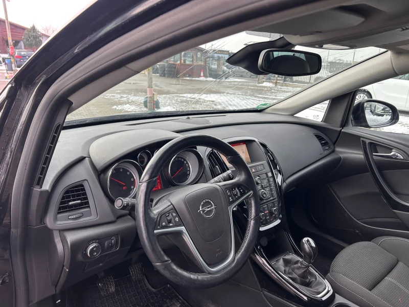 Opel Astra 1.6CDTI NAVI EURO 6, снимка 11 - Автомобили и джипове - 48705046