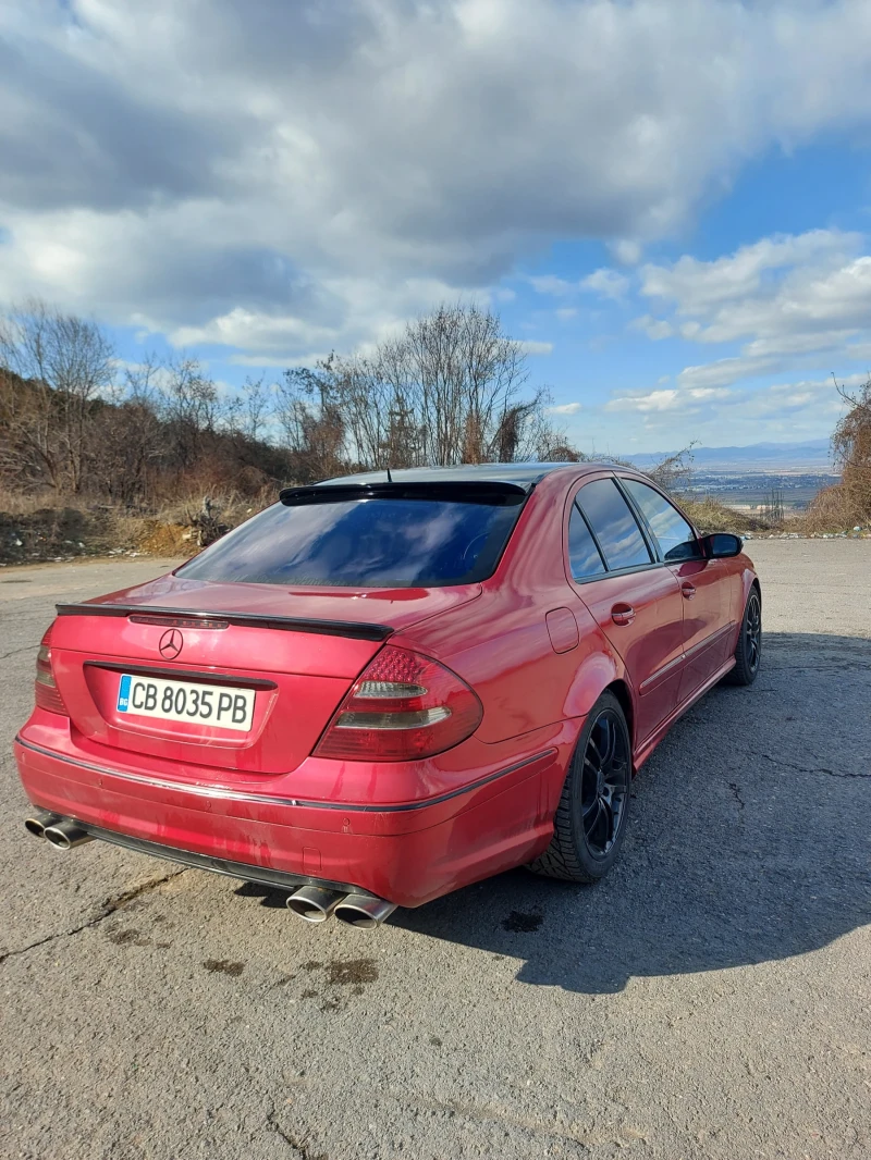 Mercedes-Benz E 500, снимка 3 - Автомобили и джипове - 49350130