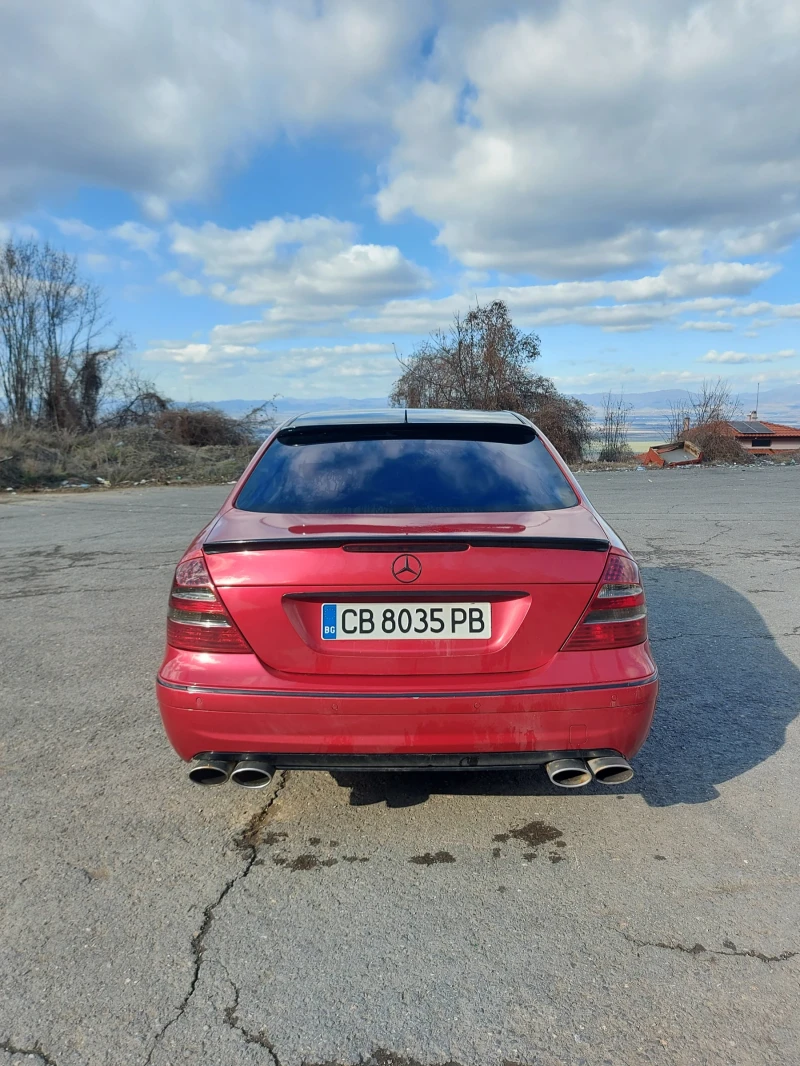 Mercedes-Benz E 500, снимка 4 - Автомобили и джипове - 49350130