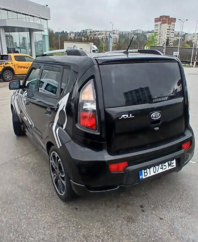 Kia Soul 1.6i 126ps, снимка 3 - Автомобили и джипове - 52474014