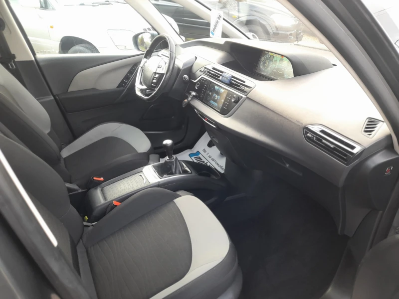Citroen Grand C4 Picasso 1.6HDI , снимка 8 - Автомобили и джипове - 52178917