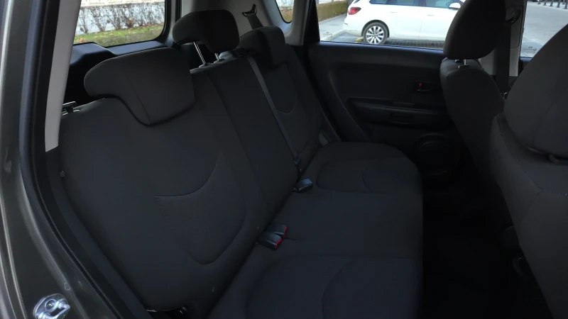 Kia Soul, снимка 9 - Автомобили и джипове - 52256948