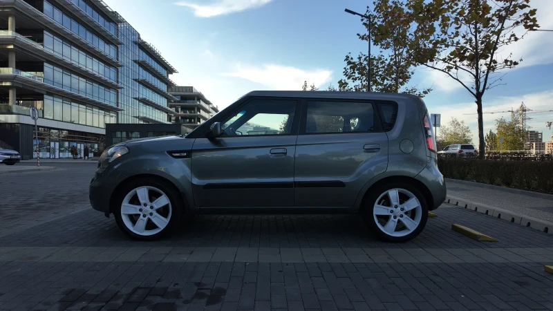 Kia Soul, снимка 4 - Автомобили и джипове - 52256948