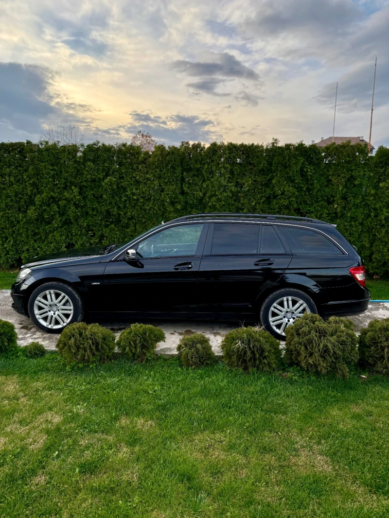 Mercedes-Benz C 220 CDI, снимка 3 - Автомобили и джипове - 52555069