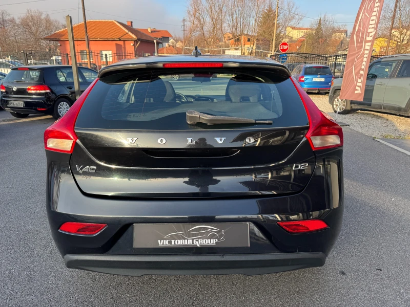 Volvo V40 1.6 D НОВ ВНОС , снимка 5 - Автомобили и джипове - 52791327