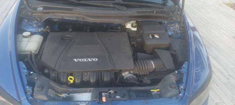 Volvo C30, снимка 2 - Автомобили и джипове - 53438986