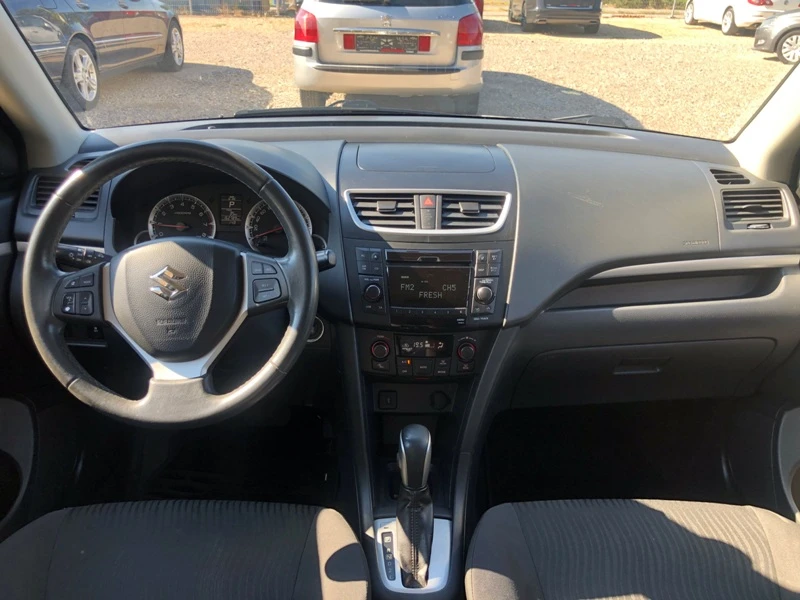 Suzuki Swift 1.3i-AVTOMATIK/EVRO 5-B/УНИКАТ-ШВЕЙЦАРИЯ, снимка 10 - Автомобили и джипове - 46904417