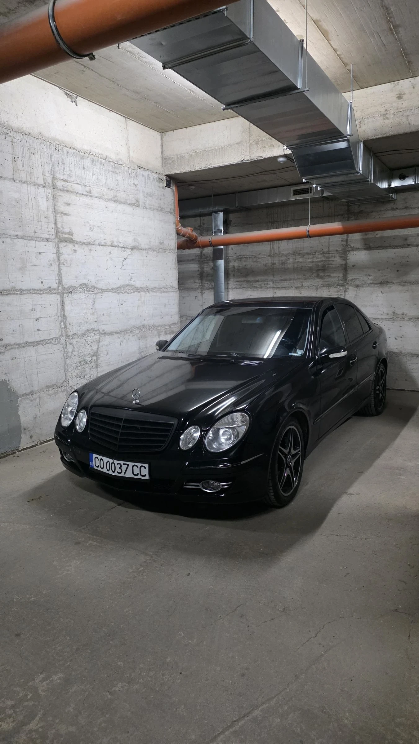 Mercedes-Benz E 220, снимка 1