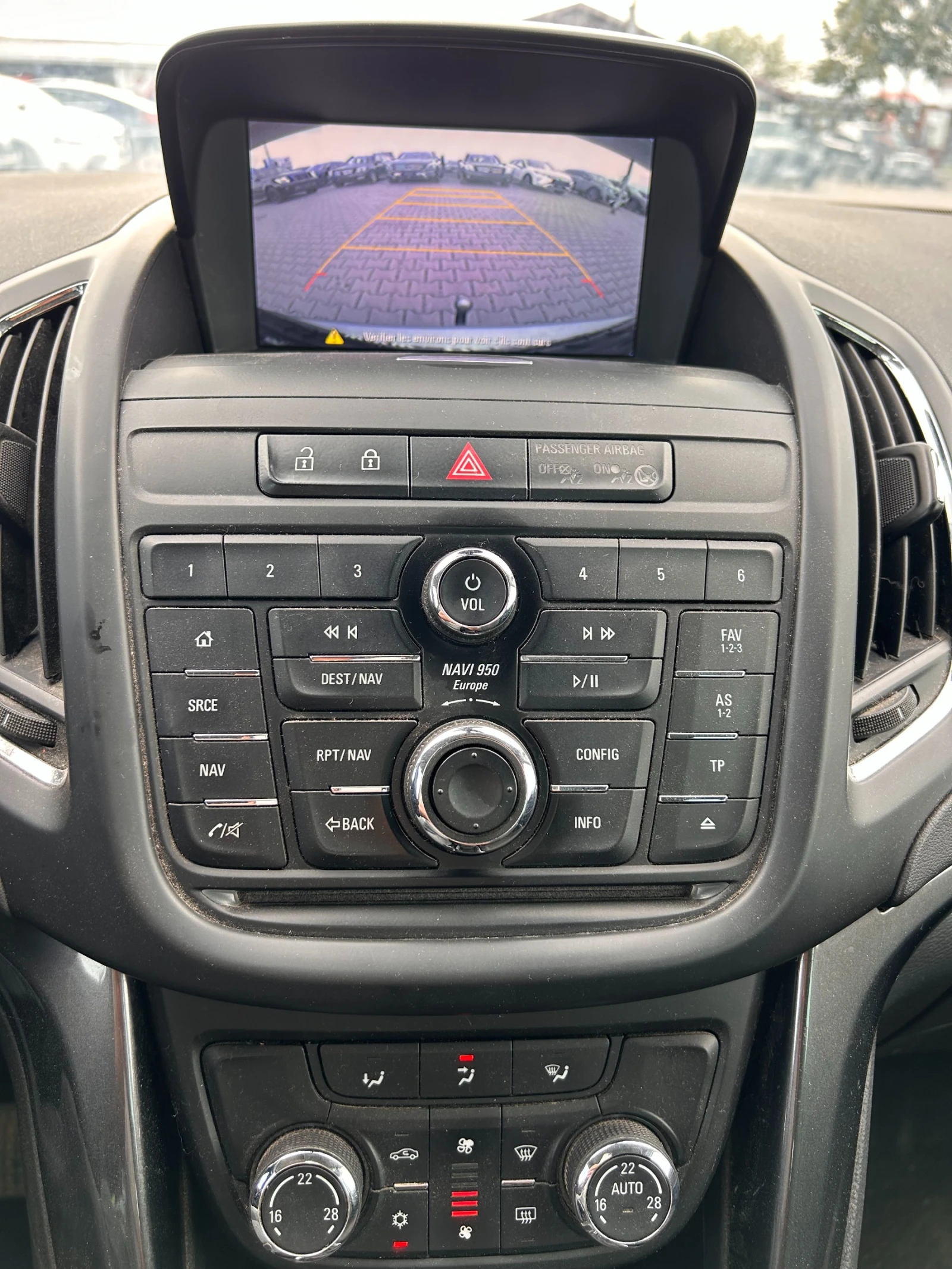 Opel Zafira 1.6CDTI 6+ 1 NAVI EURO 6  | Mobile.bg   12