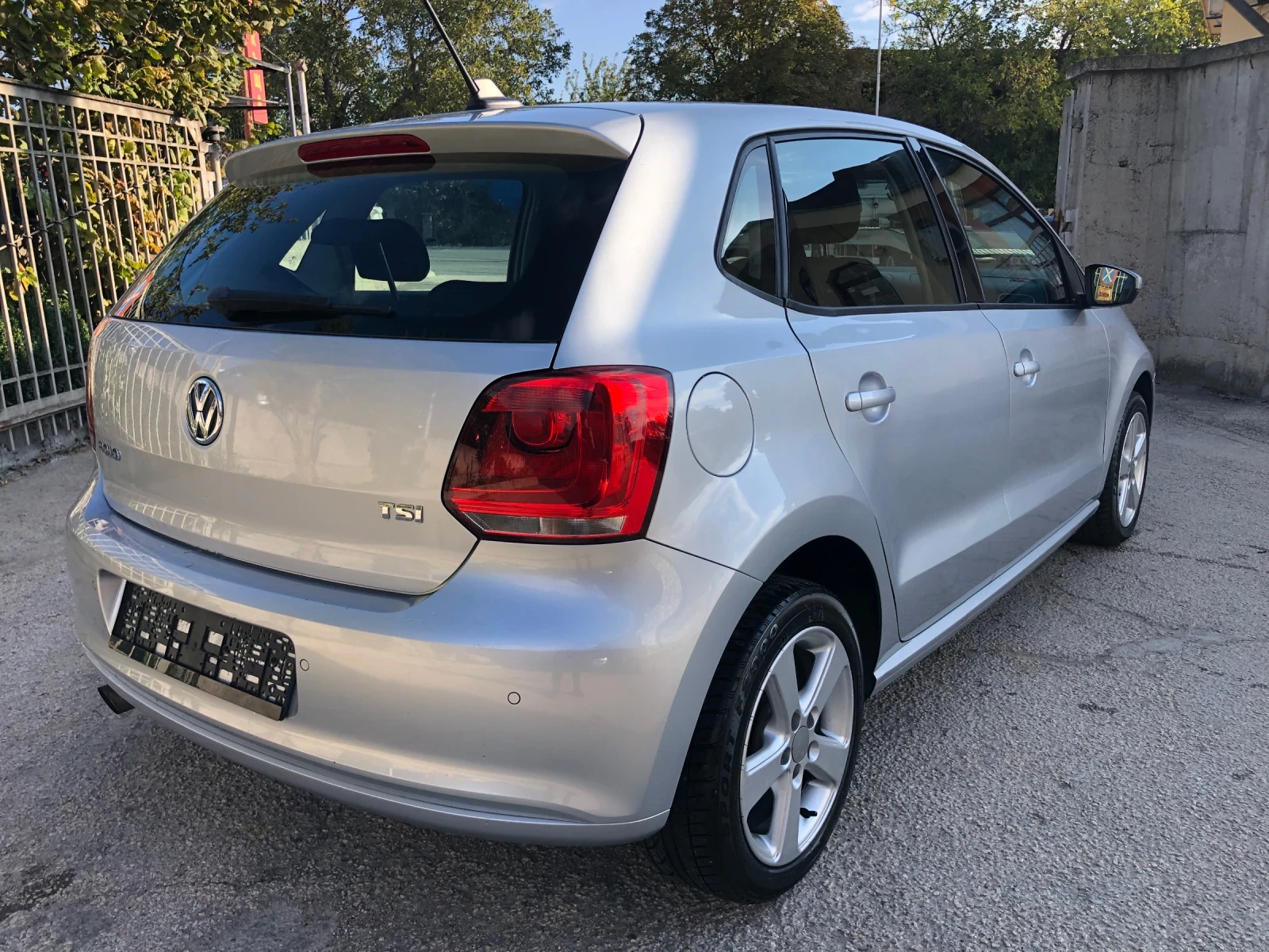 VW Polo 1.2TSI 105k.c. 6ck. - изображение 6