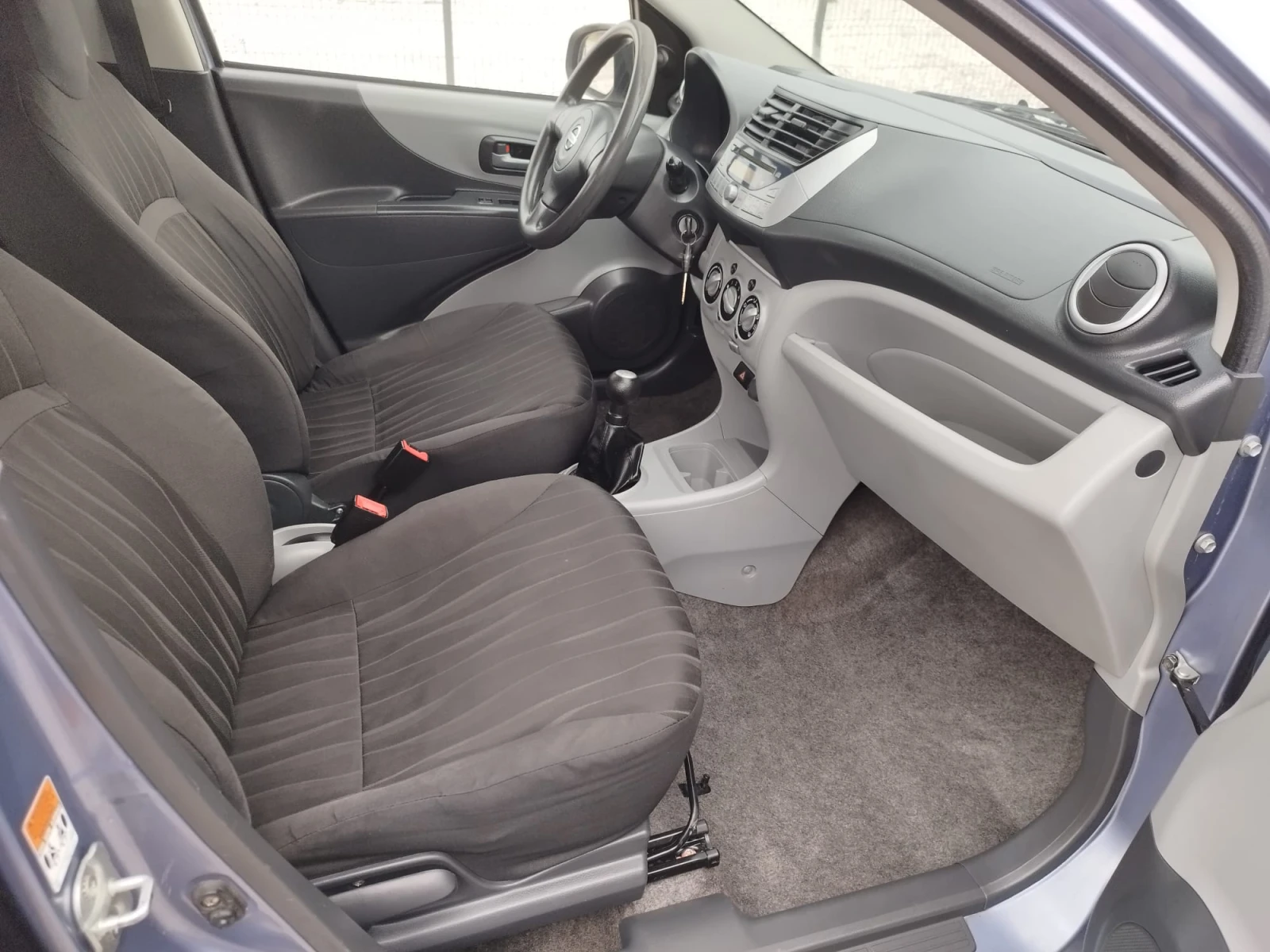 Nissan Pixo 1.0i 68кс ГАЗ-BRC - изображение 8