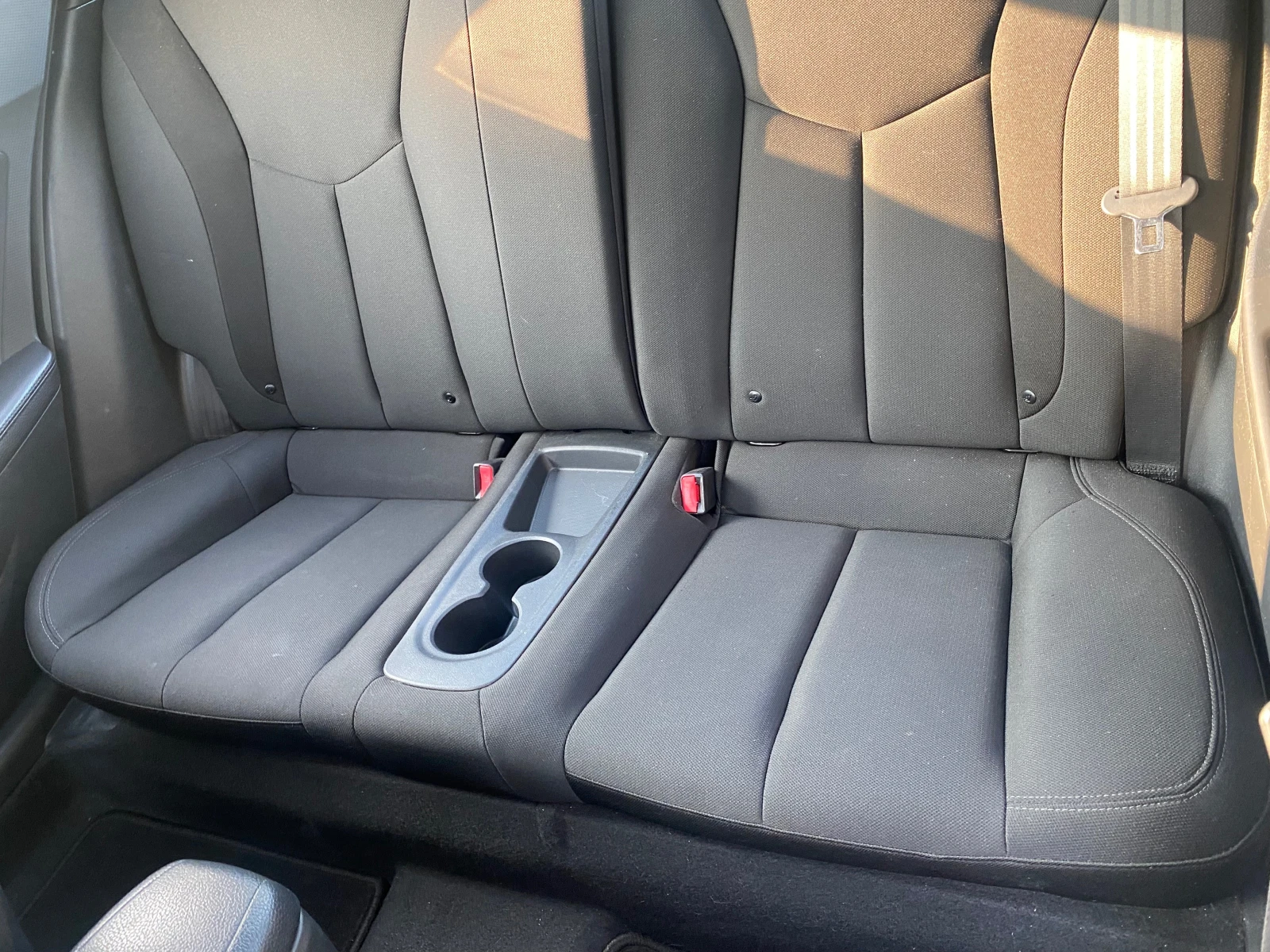 Hyundai Veloster  1, 6   | Mobile.bg   13