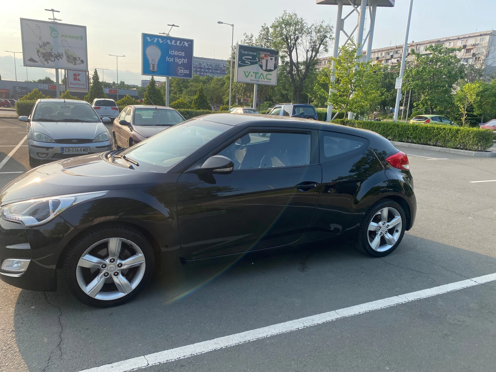 Hyundai Veloster  1, 6 Автоматик щвейцария - изображение 9