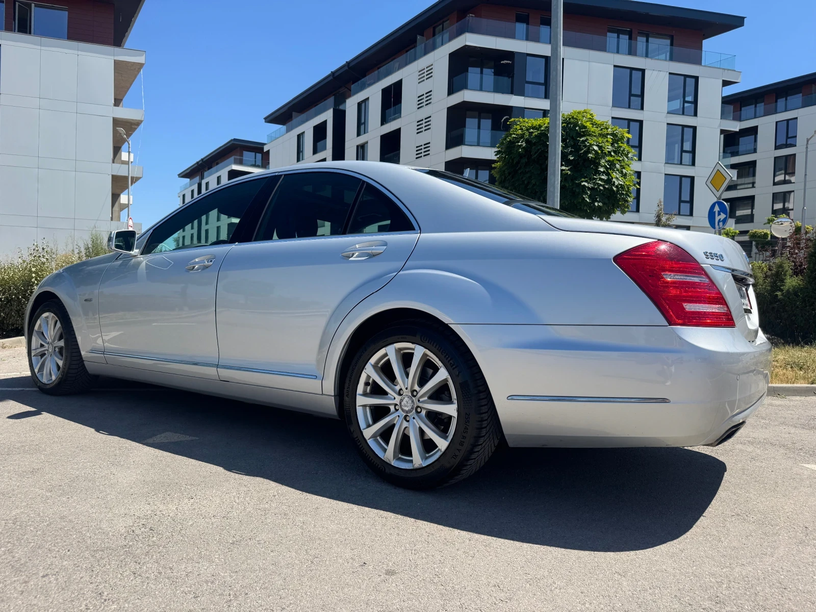 Mercedes-Benz S 350 Достроник/Обдухване/Камера/Шибидах  - изображение 10
