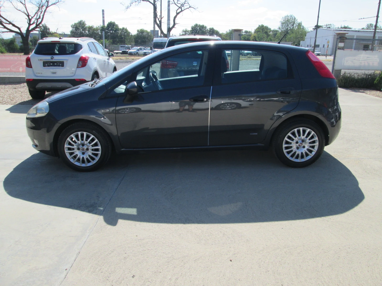 Fiat Punto 1.2i -klima-65kc - изображение 7