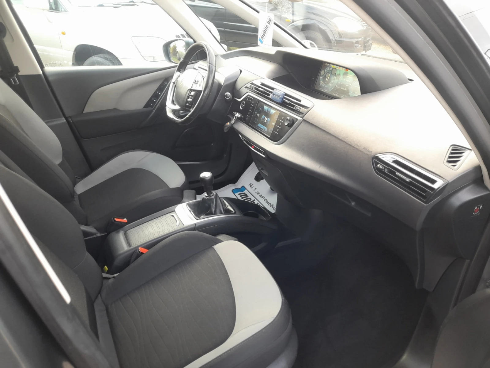 Citroen Grand C4 Picasso 1.6HDI  - изображение 8