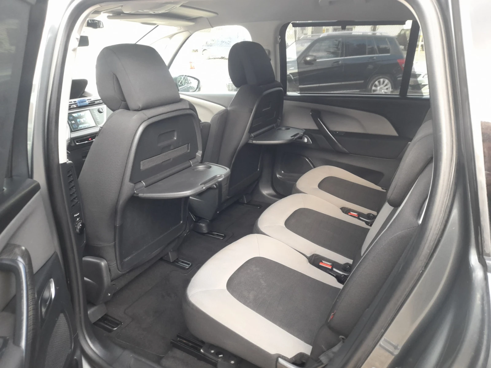 Citroen Grand C4 Picasso 1.6HDI  - изображение 10
