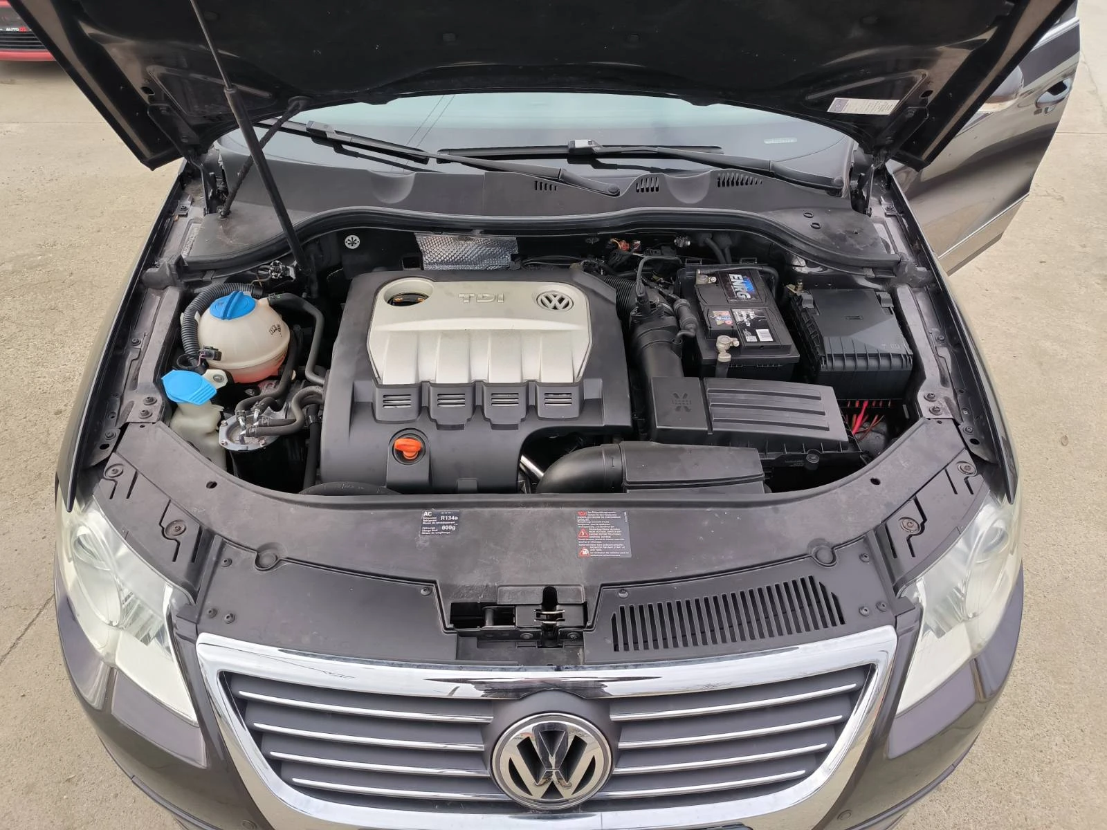 VW Passat 2.0d-Navi-Automat-Podgrev - изображение 9